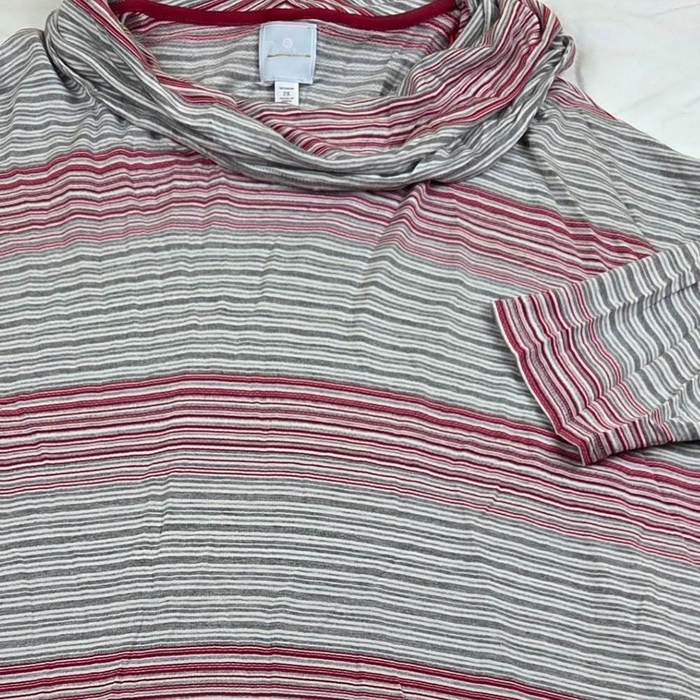 Sunday Cowl Neck Striped Top 2X Grey Red White 3/4 Sleeve High Low Jersey Knit